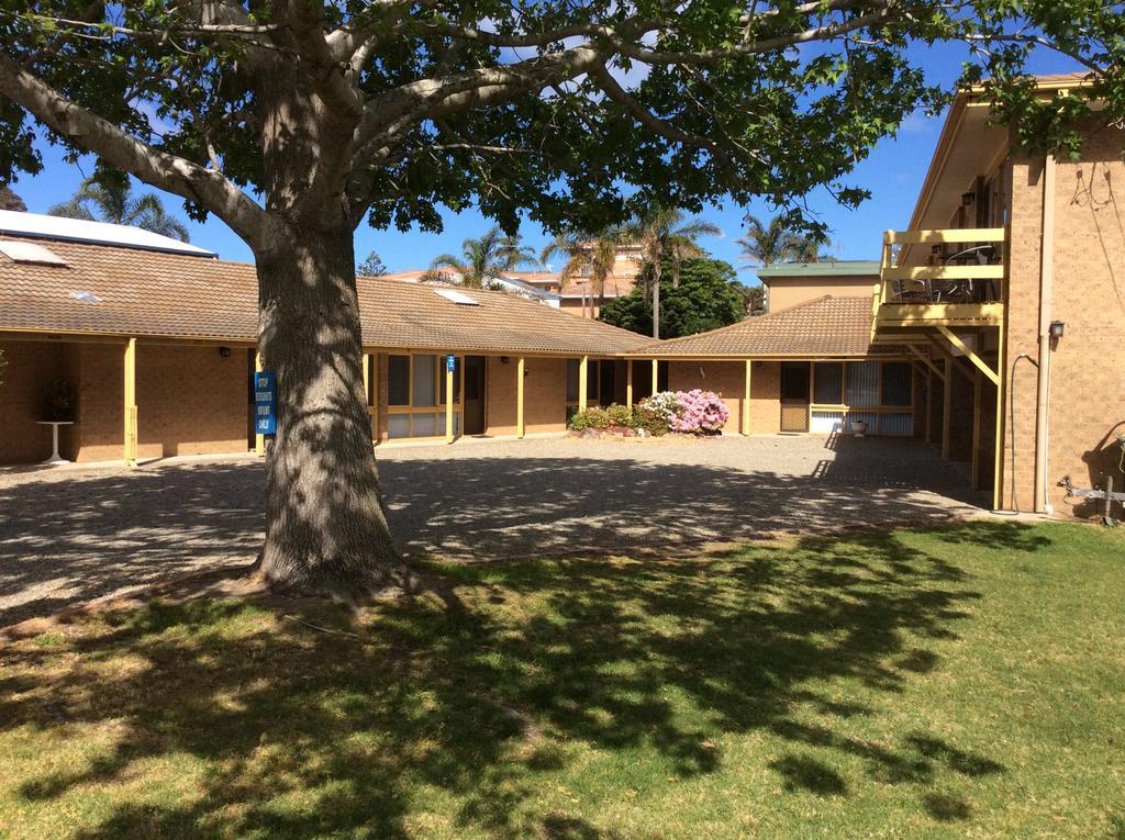 מרימבולה Como Lodge מראה חיצוני תמונה
